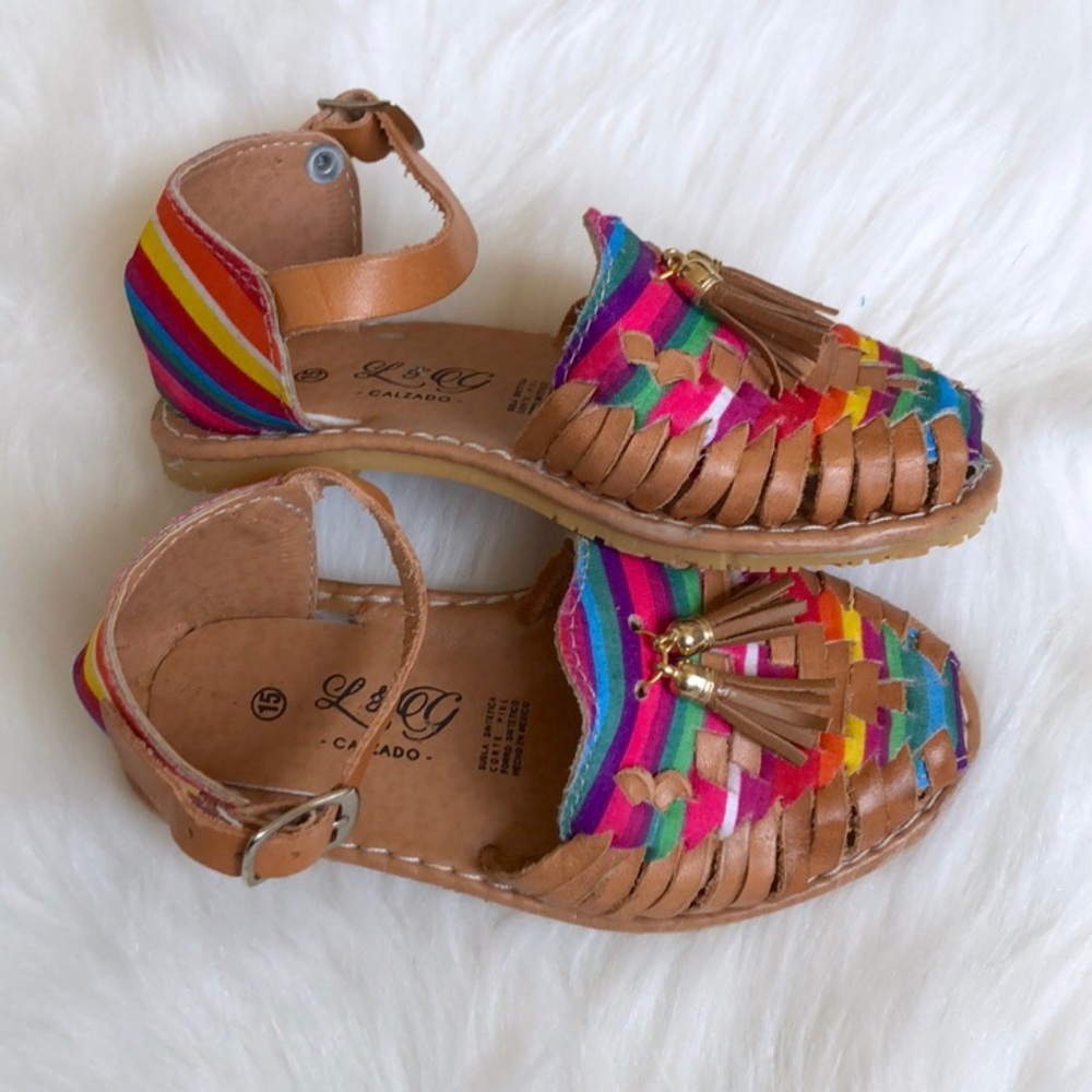Rainbow huaraches with tassels - Picture 3 of 4